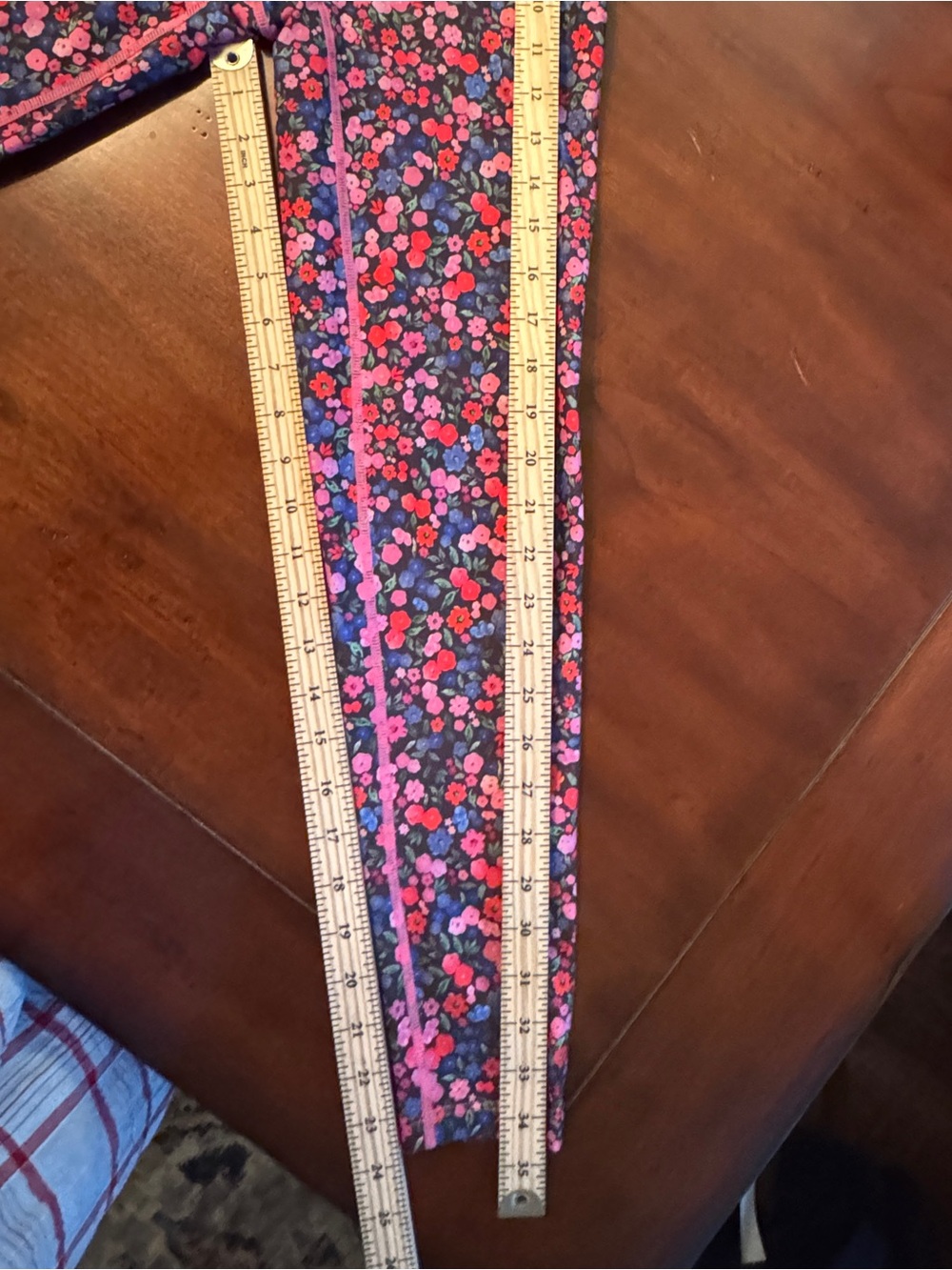 SSYS The Label Small Floral Workout Leggings Soft Stretch Activewear Fits 4/6 - Picture 4 of 5